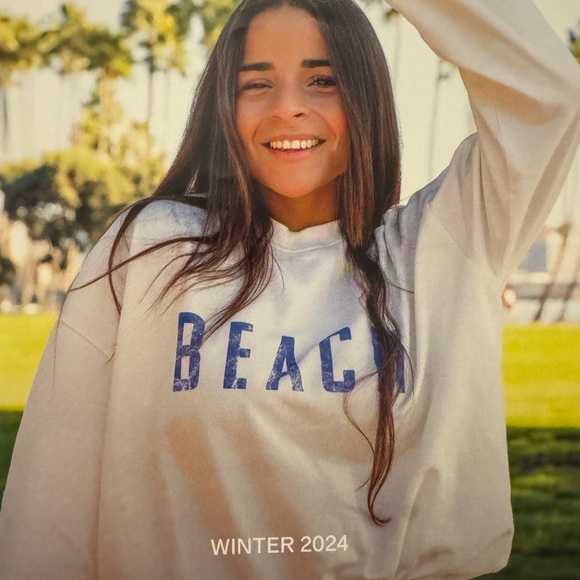 Beach Sweatshirt - Picture 2 of 4